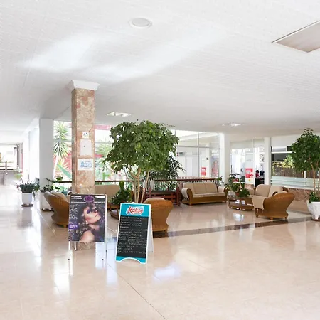 Appartamento 926 Fabulous View Of Lasamericas, Seafront Studio! *