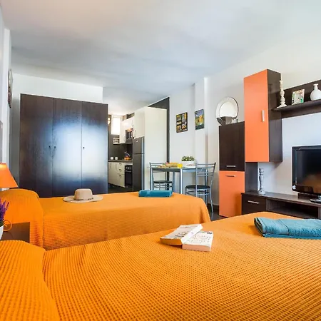 Appartamento 926 Fabulous View Of Lasamericas, Seafront Studio! *