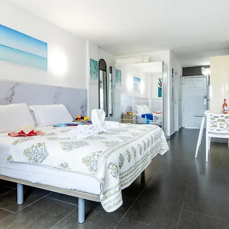 926 Fabulous View Of Lasamericas, Seafront Studio! Appartamento