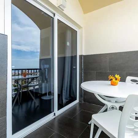 926 Fabulous View Of Lasamericas, Seafront Studio! Appartamento Playa de las Americas (Tenerife)