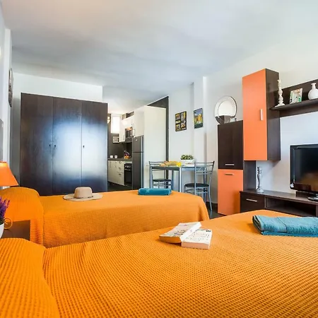 926 Fabulous Sea View Of Las Americas, Beach Fro3Nt Studio! Appartamento