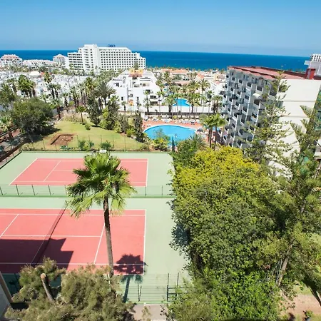 Apartment 926 Fabulous View Of Lasamericas, Seafront Studio! Playa de las Americas (Tenerife)